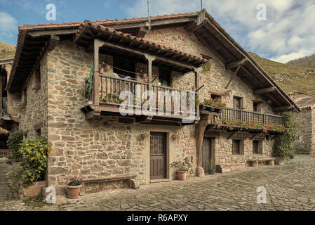 Bárcena Mayor, erklärte die schönste Stadt in Spanien, Kantabrien, Europa Stockfoto