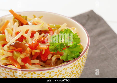 Gebeizt bean sprout Salat Stockfoto