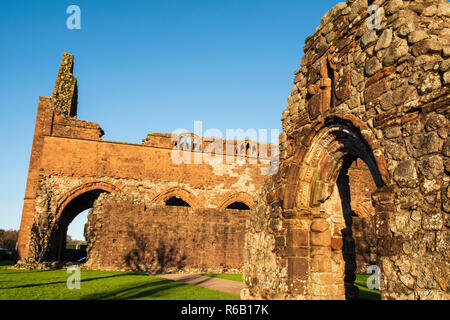 Die Abtei von Dulce Adr, besser als Sweetheart Abbey, neue Abtei, Dumfries und Galloway, Schottland bekannt. Stockfoto