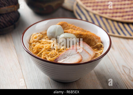 Curry Nudelsuppe Stockfoto