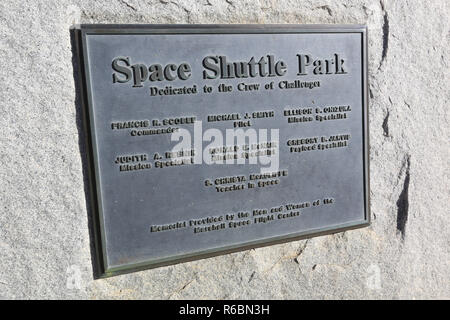 Challenger Gedenkstein an der US-amerikanischen Raketen- und Space Center in Huntsville, AL, USA Stockfoto