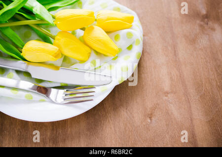 Frühling Tischdekoration für Ostern oder Muttertag Stockfoto