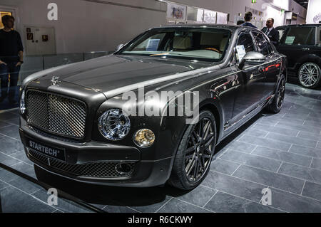 FRANKFURT - Sept. 2015: Bentley Mulsanne Startech auf der IAA International Motor Show am 20. September vorgelegt, 2015 in Frankfurt am Main, Deutschland Stockfoto