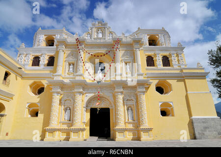 Guatemala, Antigua, Kirche La Merced Stockfoto