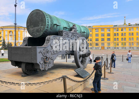 König Cannon (Zarenkanone) im Moskauer Kreml, Russland Stockfoto