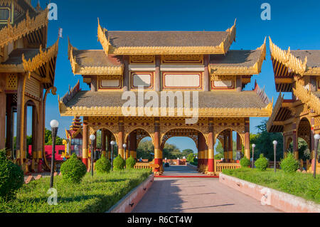 Thihathana Halle Replik, Golden Palace Bagan, Bagan, Myanmar (Birma) Stockfoto