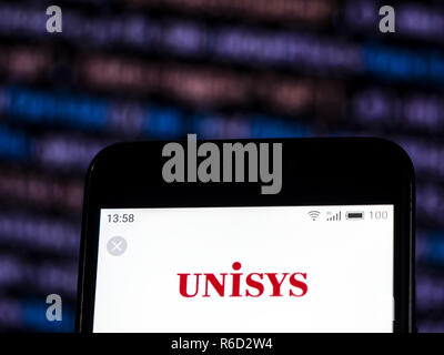 Kiew, Ukraine. 4. Dez, 2018. Unisys Information Technology Company Logo auf dem Smartphone angezeigt. Quelle: Igor Golovniov/SOPA Images/ZUMA Draht/Alamy leben Nachrichten Stockfoto