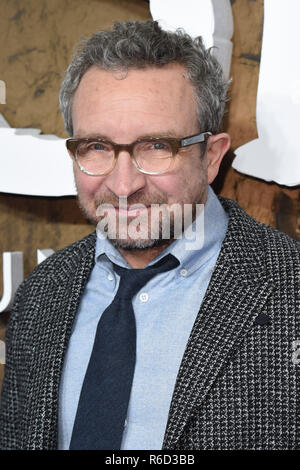 London, Großbritannien. 04 Dez, 2018. LONDON, GROSSBRITANNIEN. Dezember 04, 2018: Eddie Marsan am 'Mowgli: Legende der Dschungel" Premiere im Curzon Mayfair, London. Bild: Steve Vas/Featureflash Credit: Paul Smith/Alamy leben Nachrichten Stockfoto