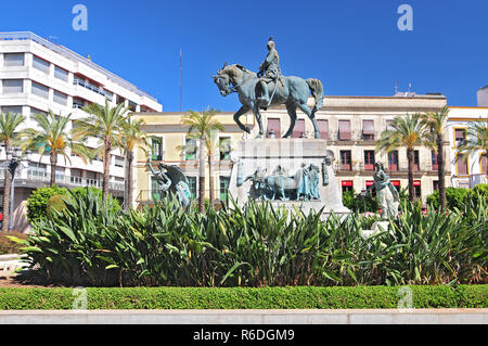 Statue von Miguel Primo de Rivera auf seinem Pferd als von Mariano Benlliure, Plaza del Arenal Jerez De La Frontera, Costa de la Luz Spanien erstellt Stockfoto