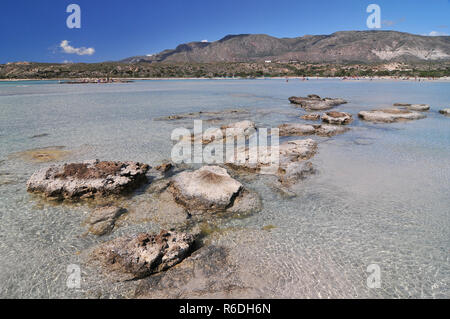 Elafonisos Strand an der Südwestküste der Insel Kreta in Griechenland, als einer der schönsten Strände in Europa Stockfoto