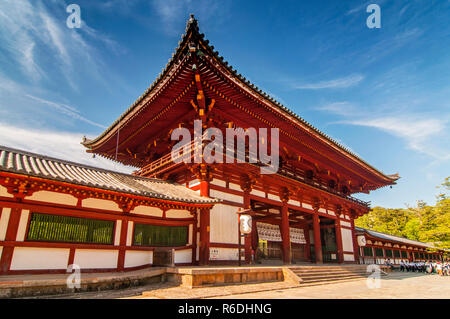 Todai-Ji Tempel (Östlichen Großen Tempel), Nara-Shi, Nara Präfektur Kansai Region, Japan Stockfoto