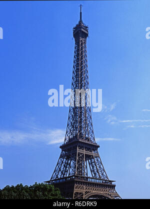 Frankreich, Paris, den Eiffelturm. Wenn im Jahr 1889 wurde es auf 984 Fuß, dem höchsten Gebäude der Welt.