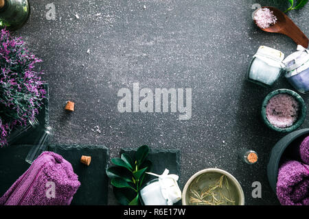 Wellness natürliches Konzept. Dayspa Kosmetik Produkte. Spa und Wellness. Stockfoto