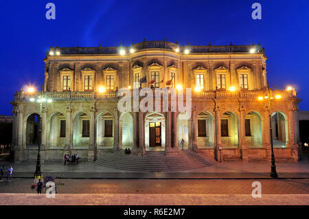 Palazzo Ducezio Im Noto Sizilien Italien Stockfoto