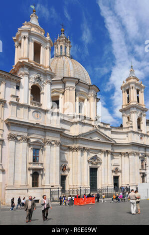 Sant'Agnese in Agone (Sant'Agnese in der Piazza Navona) ist ein 17 Th-Century barocke Kirche in Rom, Italien Stockfoto