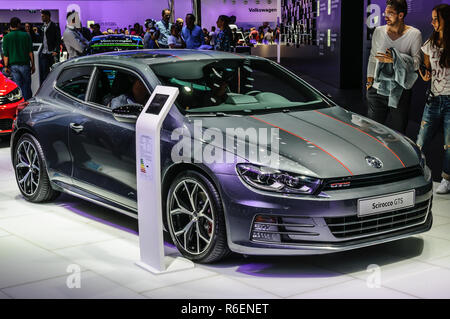 FRANKFURT - Sept. 2015: Volkswagen VW Scirocco GTS auf der IAA International Motor Show am 20. September vorgelegt, 2015 in Frankfurt am Main, Deutschland Stockfoto