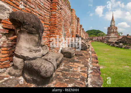 Headless Buddha Statuen im Wat Mahathat, Ayutthaya, Thailand Stockfoto