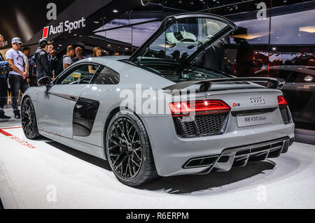 FRANKFURT - Sept. 2015: Audi R8 V10 Plus auf der IAA International Motor Show vorgestellt am 20. September 2015 in Frankfurt am Main, Deutschland Stockfoto