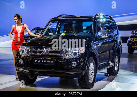 Moskau, Russland - 23 AUG 2012: MITSUBISHI PAJERO 4. GENERATION präsentiert als Weltpremiere auf dem 16 MIAS (Moskau Internationale Automobil Salon) auf Au Stockfoto