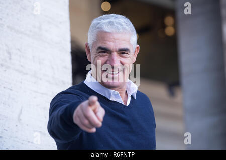 Roma, Italien. 04 Dez, 2018. Biagio Izzo Fotoauftrag der italienischen Film "Natale a 5 Stelle" in Rom Quelle: Matteo Nardone/Pacific Press/Alamy leben Nachrichten Stockfoto