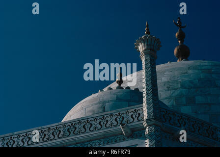 Kuppel des Taj Mahal 7 Wunder der Welt, Agra, Uttar Pradesh, Indien Stockfoto