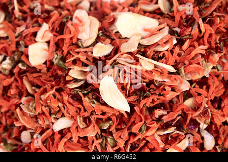 Bunter Mix aus verschiedenen asiatischen Gewürzen Stockfoto