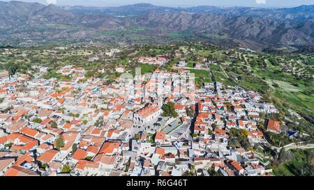 Antenne Pano Lefkara, Larnaca, Zypern Stockfoto