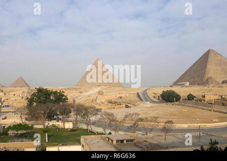 Pyramiden von Gizeh. Pyramiden von Ägypten. Das siebte Wunder der Welt. Alten Megalithen. Stockfoto