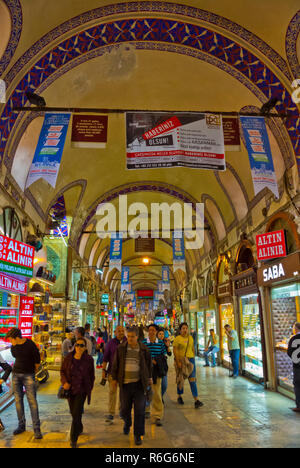 Kapali Carsi, Grand Bazaar, Fatih, Istanbul, Türkei, Eurasien Stockfoto