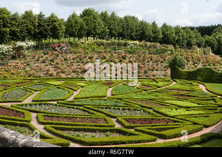 Subtile, anspruchsvoll und voller Geschmack Garten und Chateau La Chatonniere Stockfoto