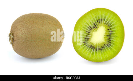 Kiwi in zwei Hälften geschnitten Stockfoto