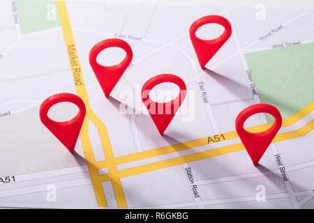 Stadtplan mit Standortmarkierung Stockfoto