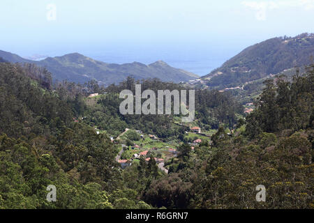 Blick auf das Tal von Faial im Norden von Madeira Stockfoto