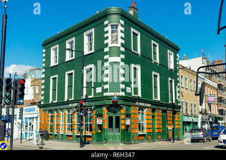 London/Großbritannien - 25. März 2018: Die camden Montage besser als das Barfly das eine Kette von Livemusik im Vereinigten Königreich, Chalk Farm Roa bekannt Stockfoto
