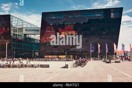 Black Diamond Bibliothek (Den Sorte Diamant), Slotsholmen, Kopenhagen, Dänemark, Skandinavien Stockfoto