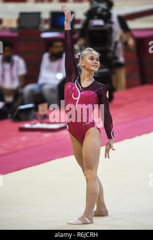 Doha, Katar. 3. November, 2018. ANGELINA MELNIKOVA aus Russland konkurriert während der Frauen Fußbodenübung Event Finale Wettbewerb auf dem Aspire Dome in Doha, Katar. Credit: Amy Sanderson/ZUMA Draht/Alamy leben Nachrichten Stockfoto