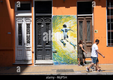 02. Dezember 2018, Argentinien, Buenos Aires: Street Scene im Viertel San Telmo in Buenos Aires. Foto: Ralf Hirschberger/dpa Stockfoto