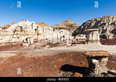 Hoodoos im Bisti Badlands Stockfoto