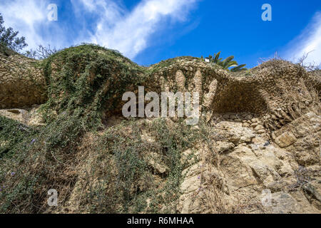 Park Guell spalten und Viadukte Stockfoto