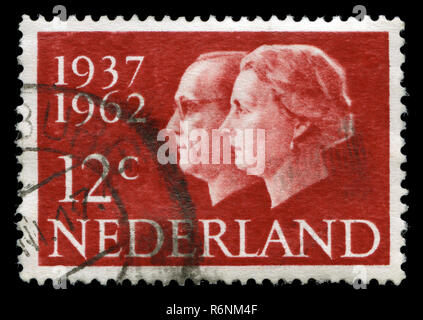 Briefmarke aus den Niederlanden in den 25 Jahren Hochzeitstag Briefmarken der Serie im Jahr 1962 Stockfoto