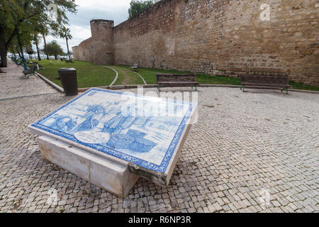 Historische Stadtmauer Stockfoto