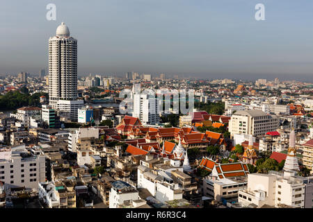 River Park Condominium, Tower am Menam Chao Phraya, Wat Chakkrawat Chakrawat, Tempel, Panoramablick vom Grand China Hotel, Chinatown, Bangkok Stockfoto