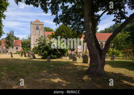 Die Abteikirche von St. Peter und St. Paul, auch als Dorchester Abbey, in Oxfordshire bekannt Stockfoto