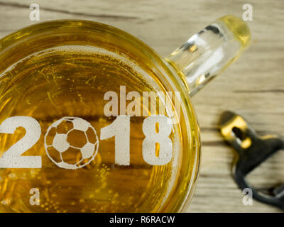 Fußball-Weltmeisterschaft in Bier Schaum Stockfoto