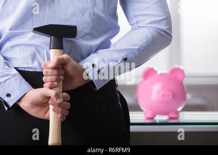 Unternehmer ausblenden Hammer Stockfoto