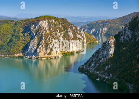 Eisen Tore Naturpark, Donau, Dubova, Rumänien Stockfoto