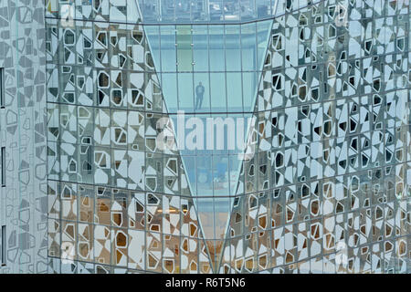 Downtown Toronto - Neubau auf der Yonge Street aus dem Eaton Chelsea Hotel (20. Stock), Toronto, Ontario, Kanada Stockfoto