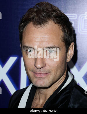 HOLLYWOOD, Los Angeles, CA, USA - 05. Dezember: Schauspieler Jude Law kommt an der Los Angeles Premiere von "Neon" Vox Lux' am ArcLight Hollywood statt am 5. Dezember 2018 in Hollywood, Los Angeles, Kalifornien, Vereinigte Staaten. (Foto von Xavier Collin/Image Press Agency) Stockfoto