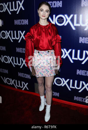 HOLLYWOOD, Los Angeles, CA, USA - 05. Dezember: Schauspielerin Raffey Cassidy kommt an der Los Angeles Premiere von "Neon" Vox Lux' am ArcLight Hollywood statt am 5. Dezember 2018 in Hollywood, Los Angeles, Kalifornien, Vereinigte Staaten. (Foto von Xavier Collin/Image Press Agency) Stockfoto