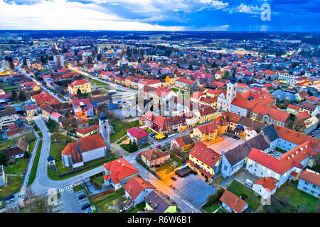Stadt Krizevci Antenne Panoramaaussicht Stockfoto